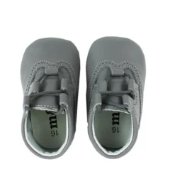 Lace up pram brogue shoes grey