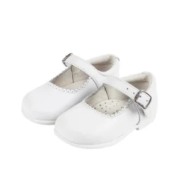 Mary Jane shoes white