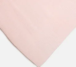 Pink knitted blanket