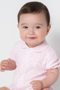 Short pink and white sleepsuit